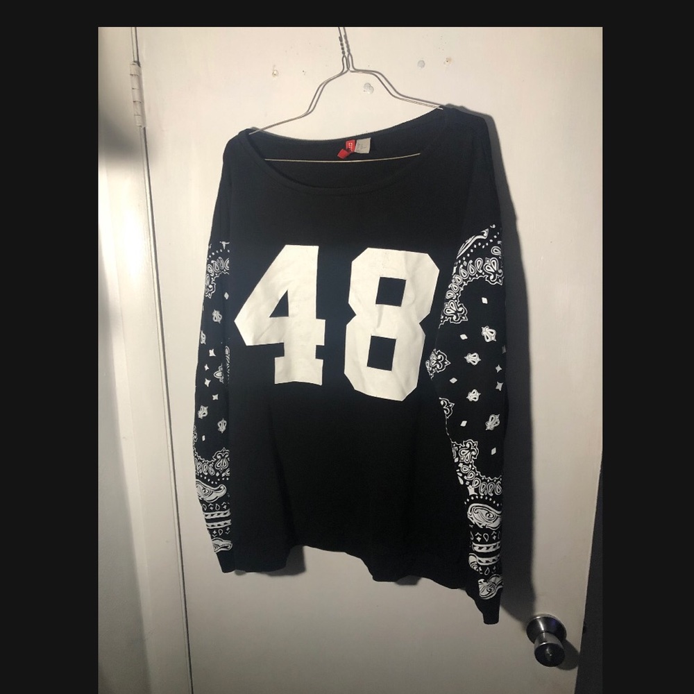 H&M SWEATSHIRT